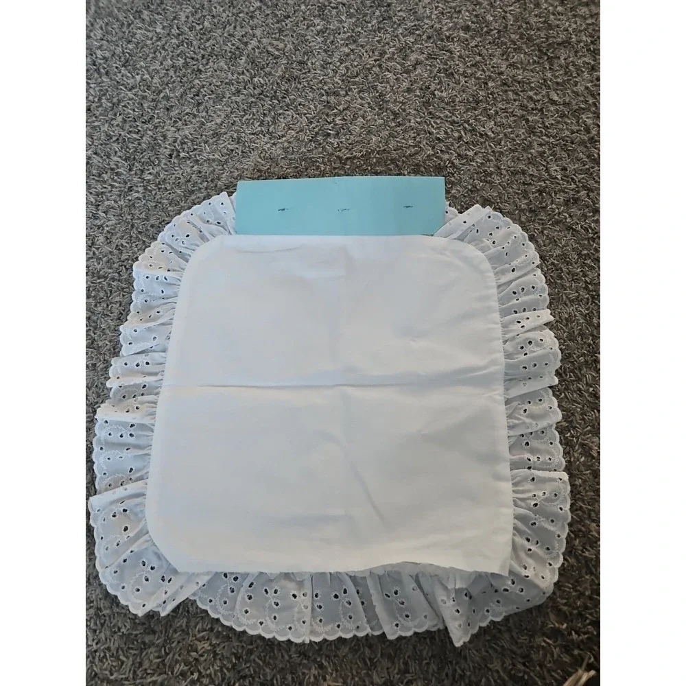 Vintage Nojae of Fairway Stamped 14x14 Hand Embroidery Pillow Top With Lace Trim